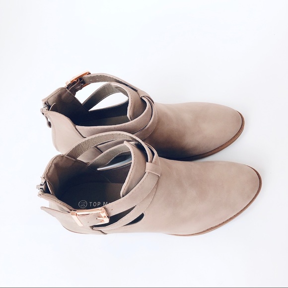 Ankle Buckle Wrap Block Heel Bootie - Picture 4 of 7